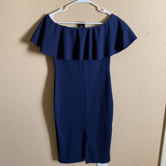 NastyGal off the shoulder midi dress - Picture 4 of 4